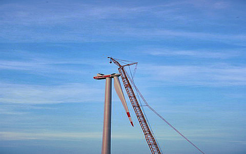 新疆電力中長期年度交易首破千億千瓦時(shí)，新能源占比近三成